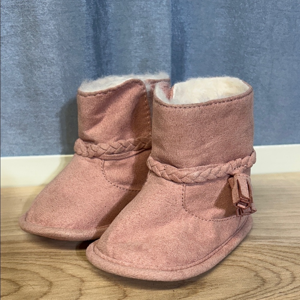Joe Fresh Pink Baby Booties with Braided Detail
